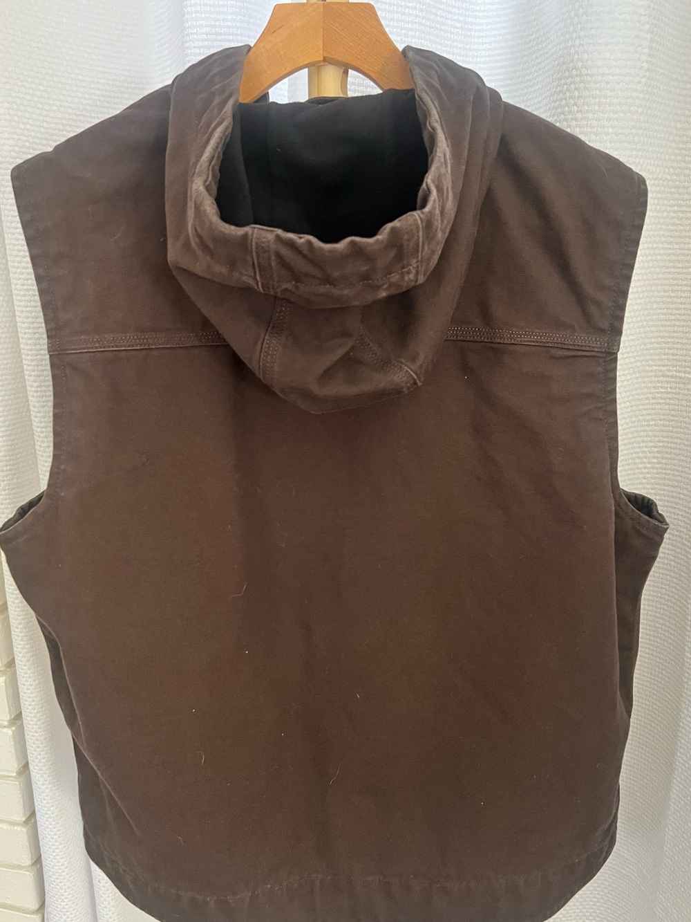 Men’s Carhartt Vest size large - Picture 2 of 3